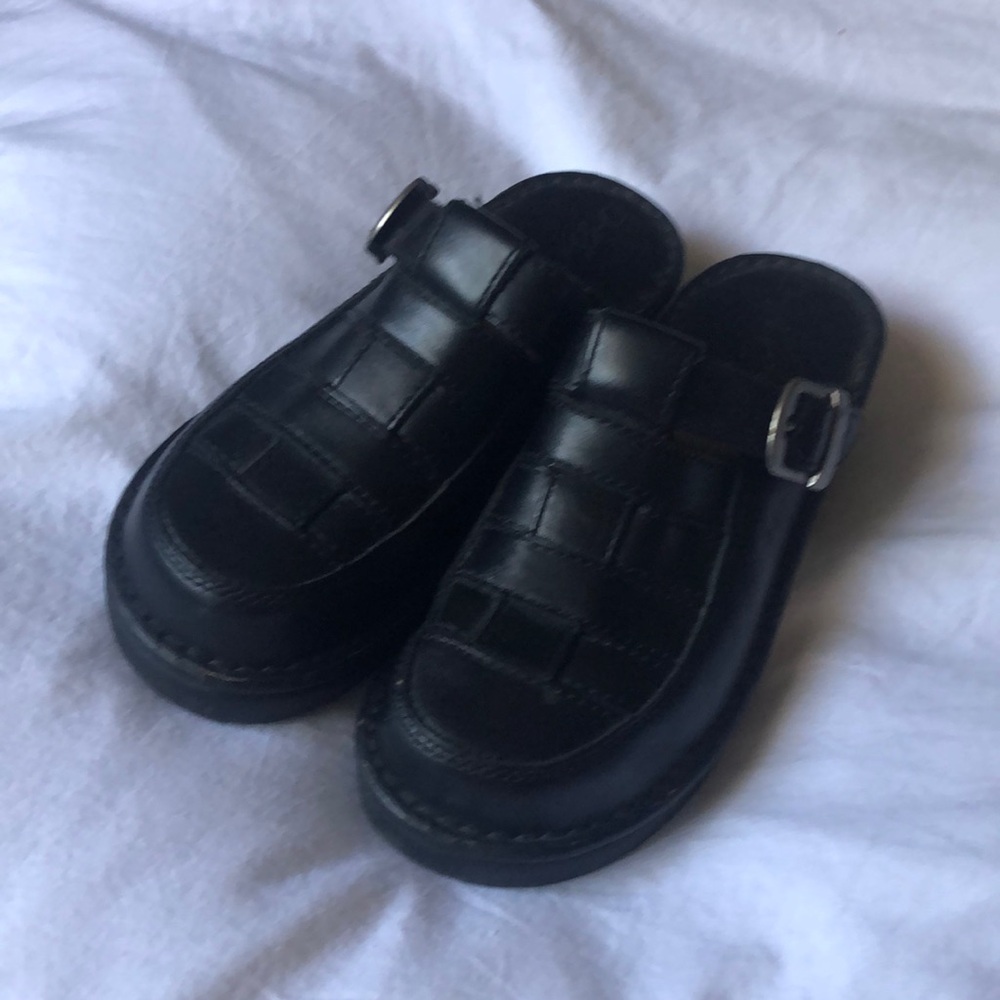 B.o.c. Black leather basket weave mule clog women’s size 6